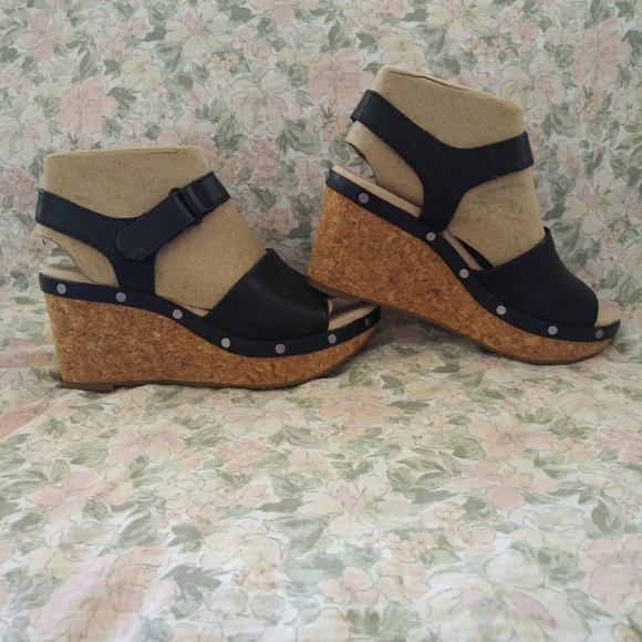 clarks annadel black